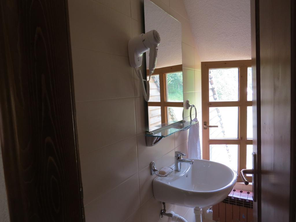בראנה Hotel Oka I Po מראה חיצוני תמונה